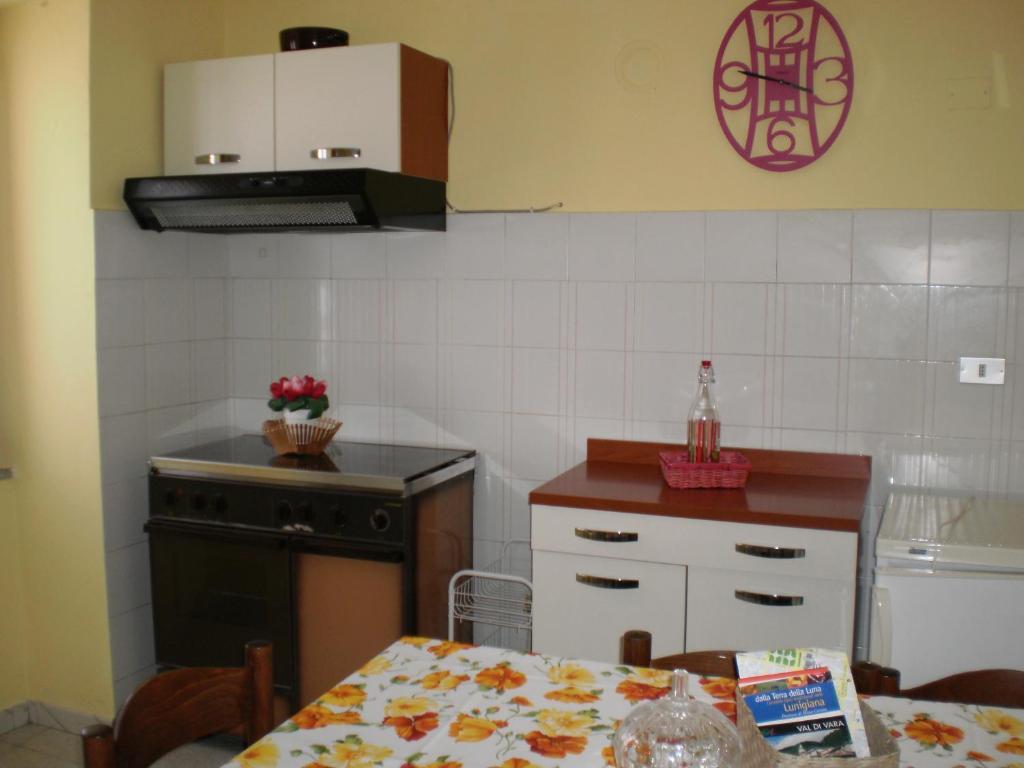 Hotel Paese Corvara Beverino Quarto foto